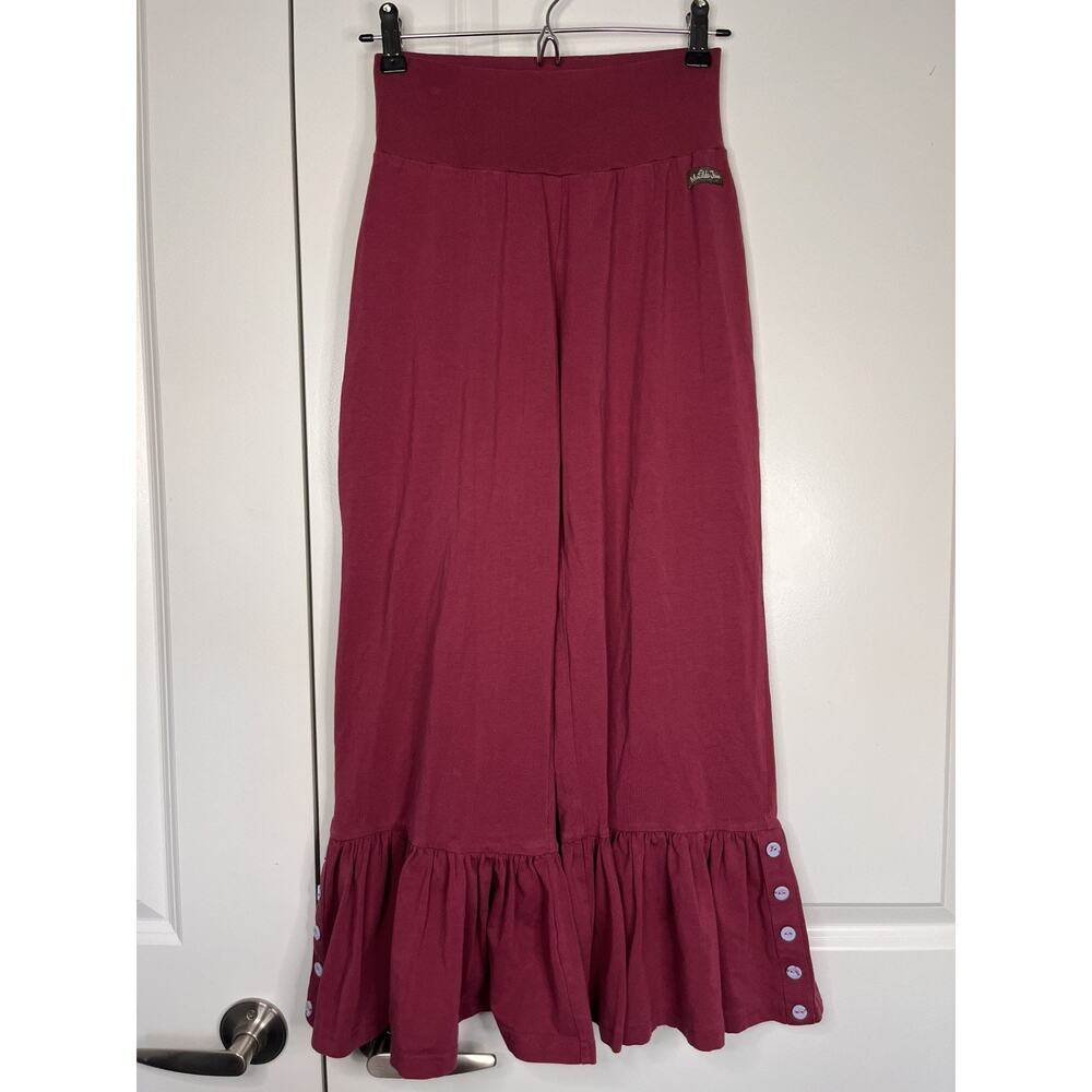 Matilda Jane Ruffle Hem Capri Crop Pants Cool Burgundy Size S